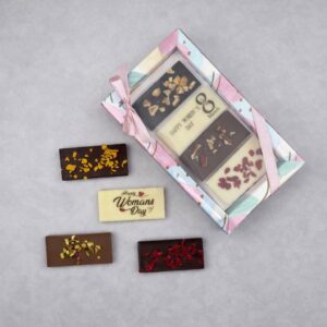 מארז 4 מיני טבלאות שוקולד – מהדורת יום האישה