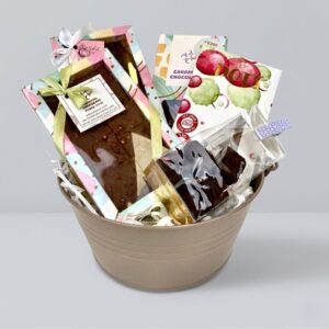 מארז שוקולד חגיגי בכלי מתכת דקורטיבי